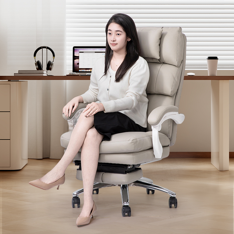 得力91020主管皮椅(煙米白)(把)